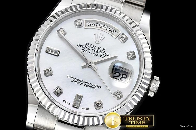 0726 SoftTouch RDD0214A – DayDate 36mm 681